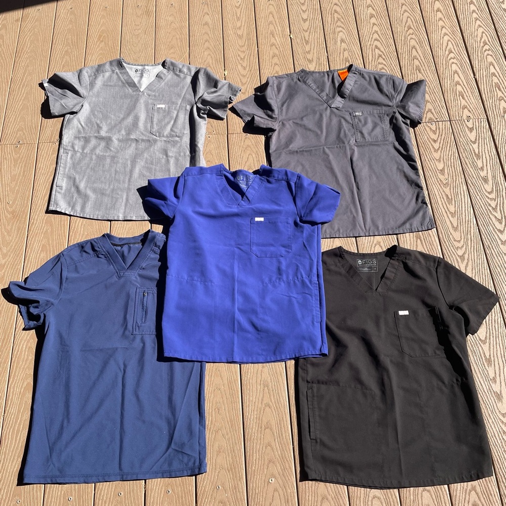 Men Small Scrub Shirts